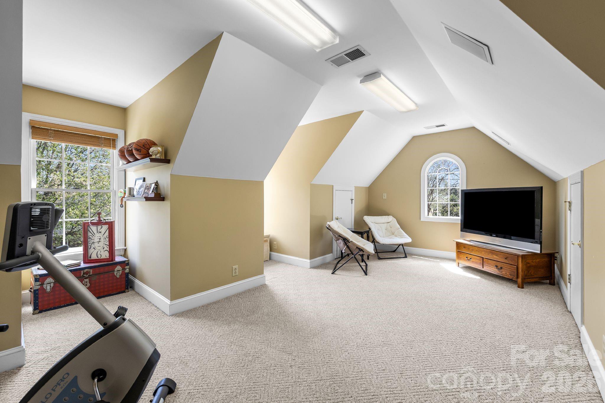 3530 Cardiff Lane