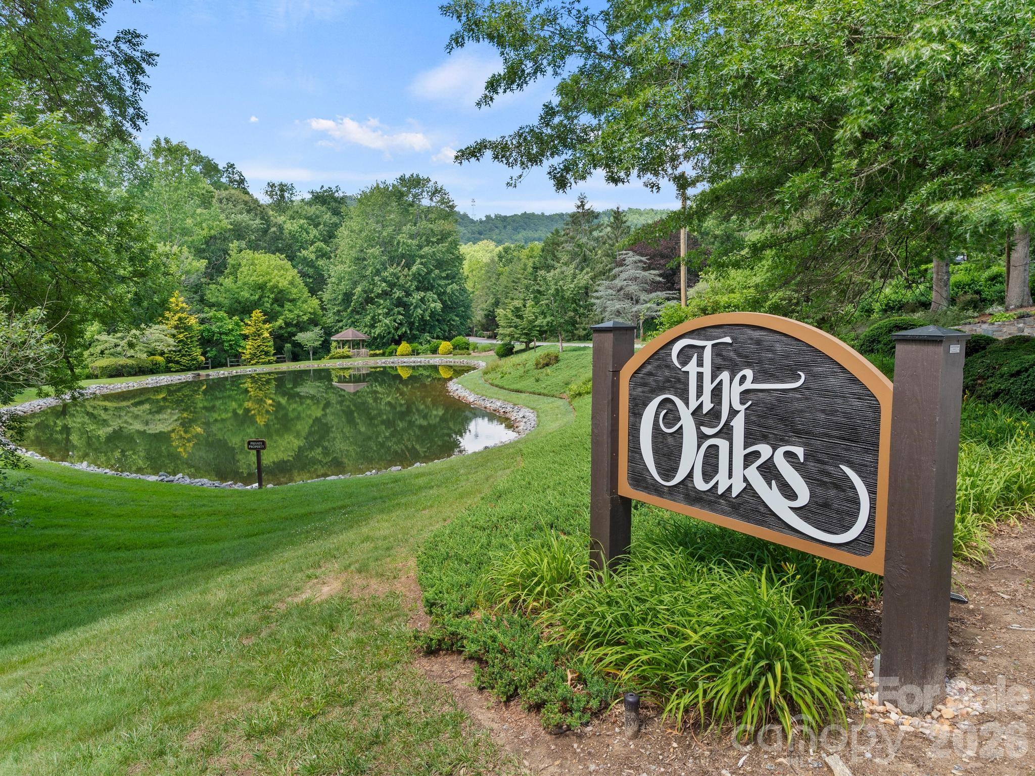 1001 Red Oak Drive