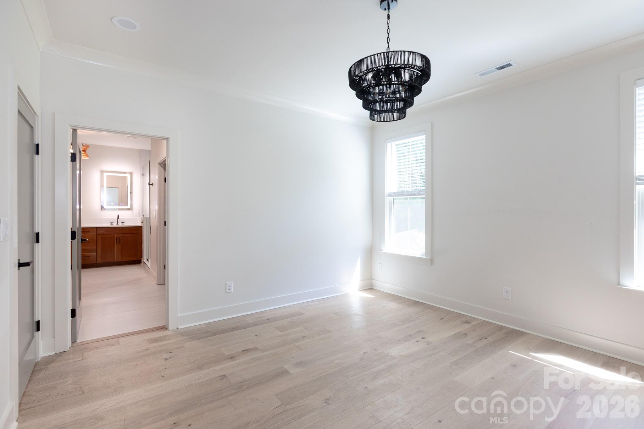 1602 Herrin Avenue