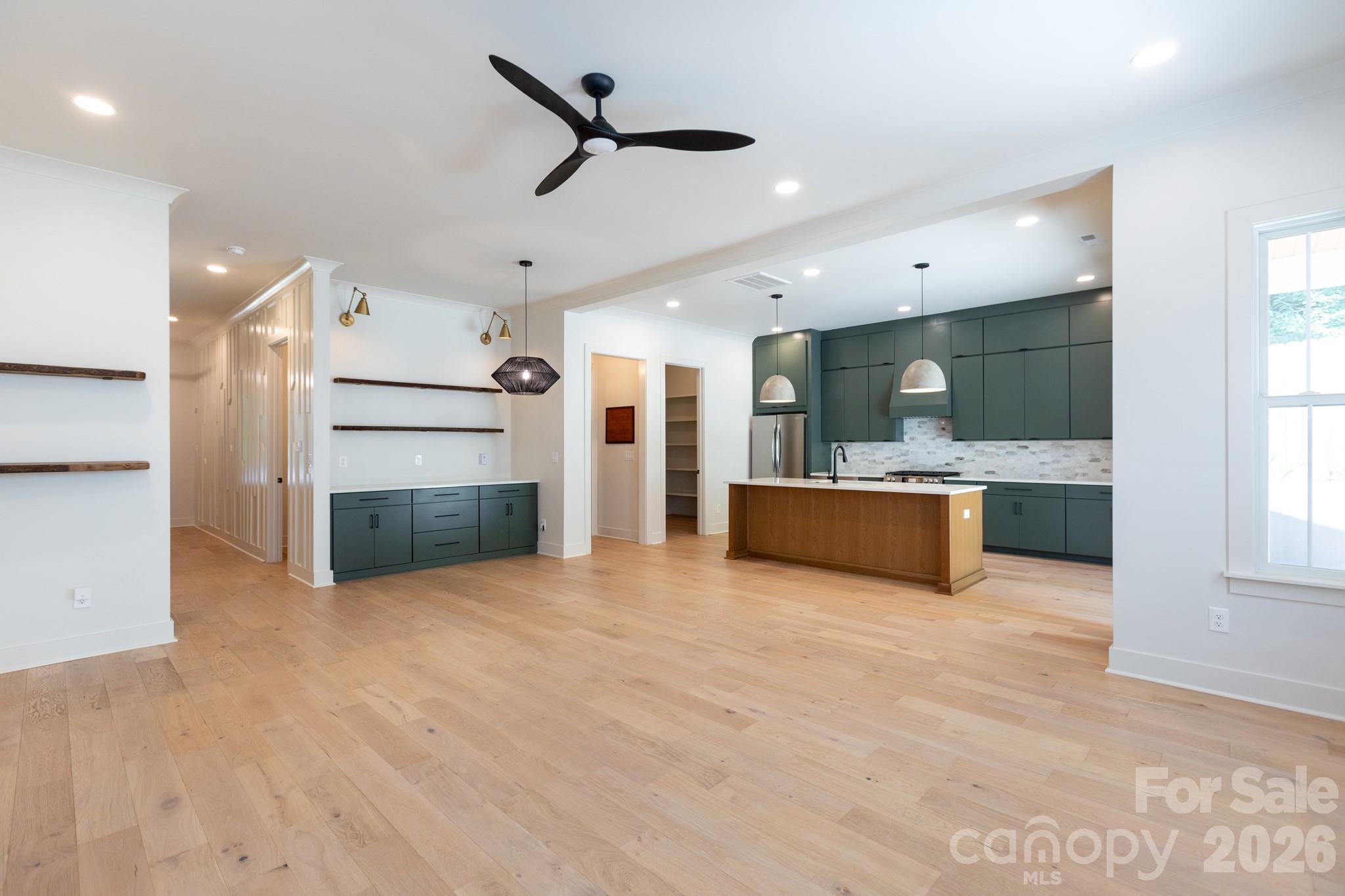 1602 Herrin Avenue