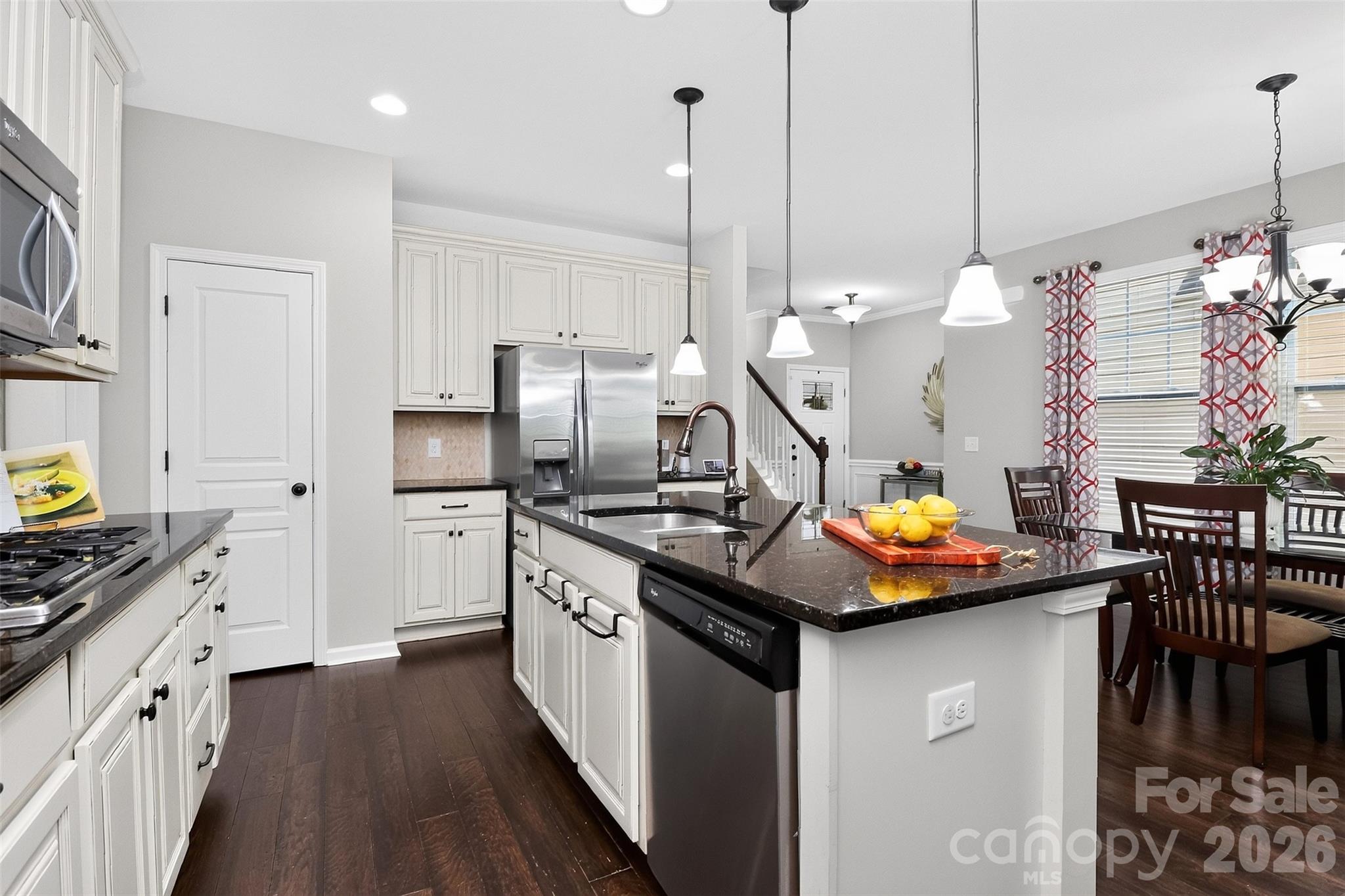 4540 Blackmuir Wood Circle