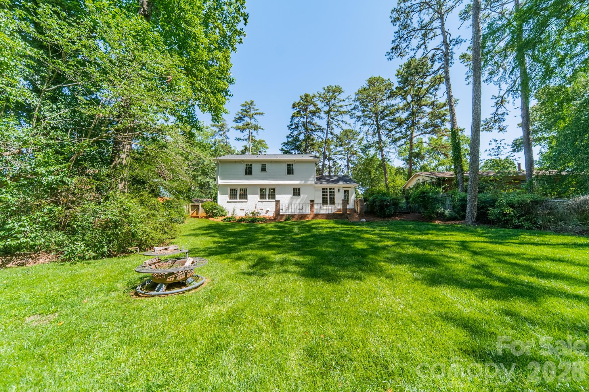 7101 Sherbourne Drive
