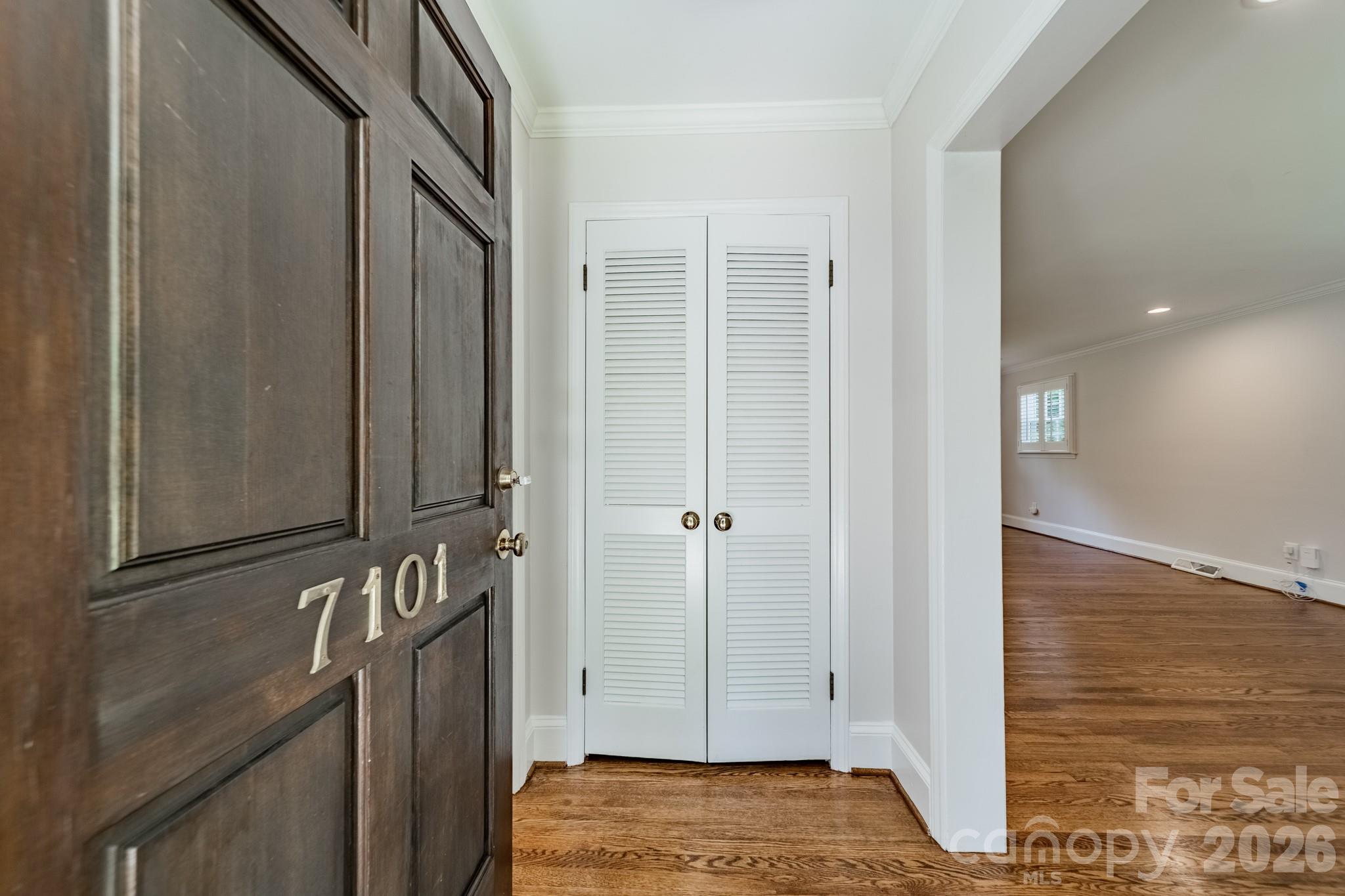 7101 Sherbourne Drive