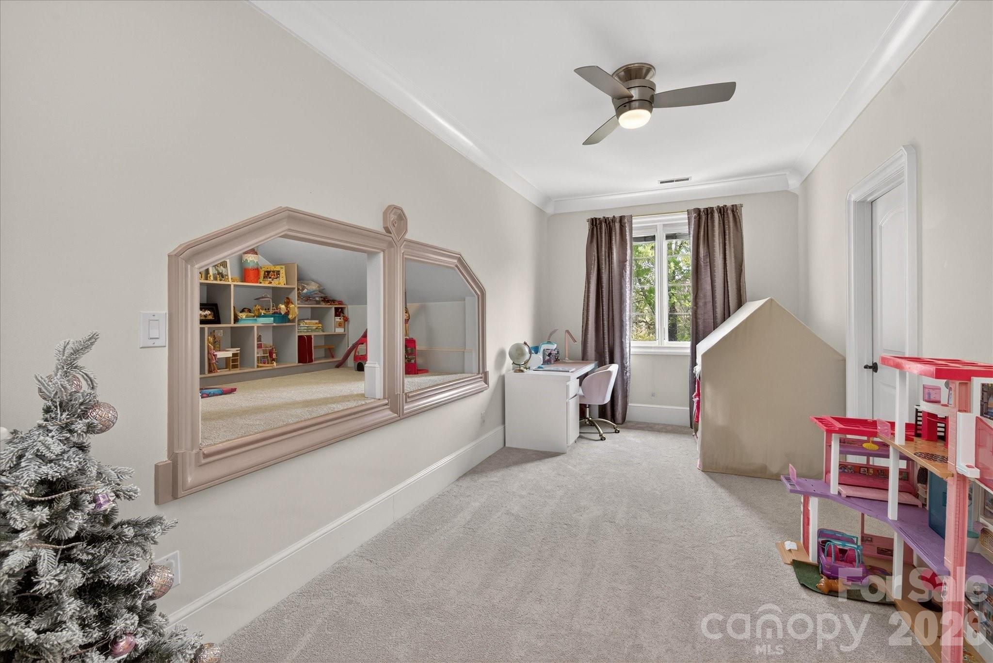 9602 Gato Del Sol Court