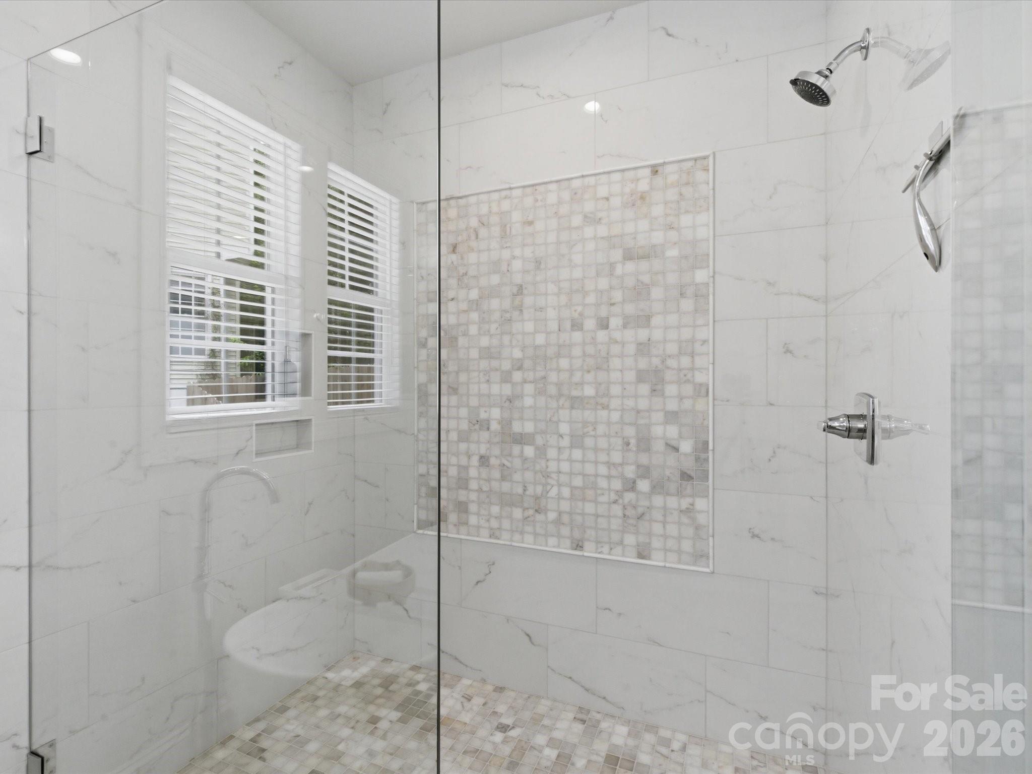 7815 Red Oaks Trail
