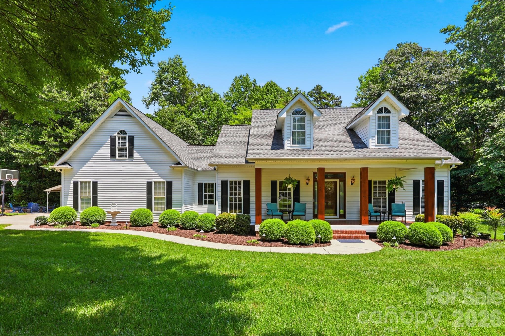 2230 Wedgewood Drive