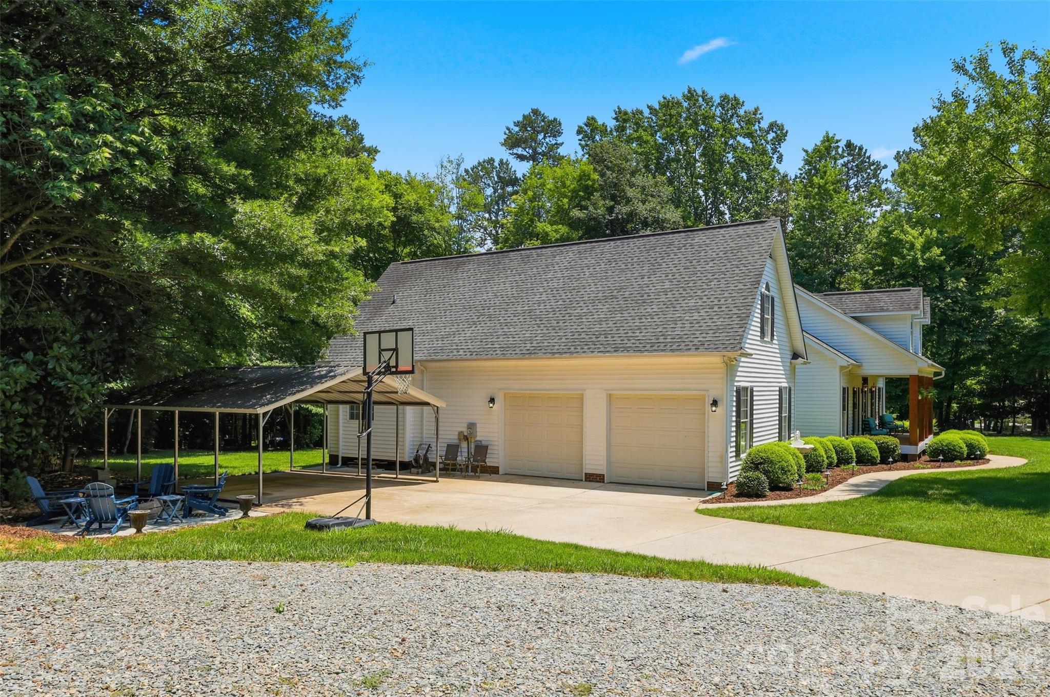 2230 Wedgewood Drive
