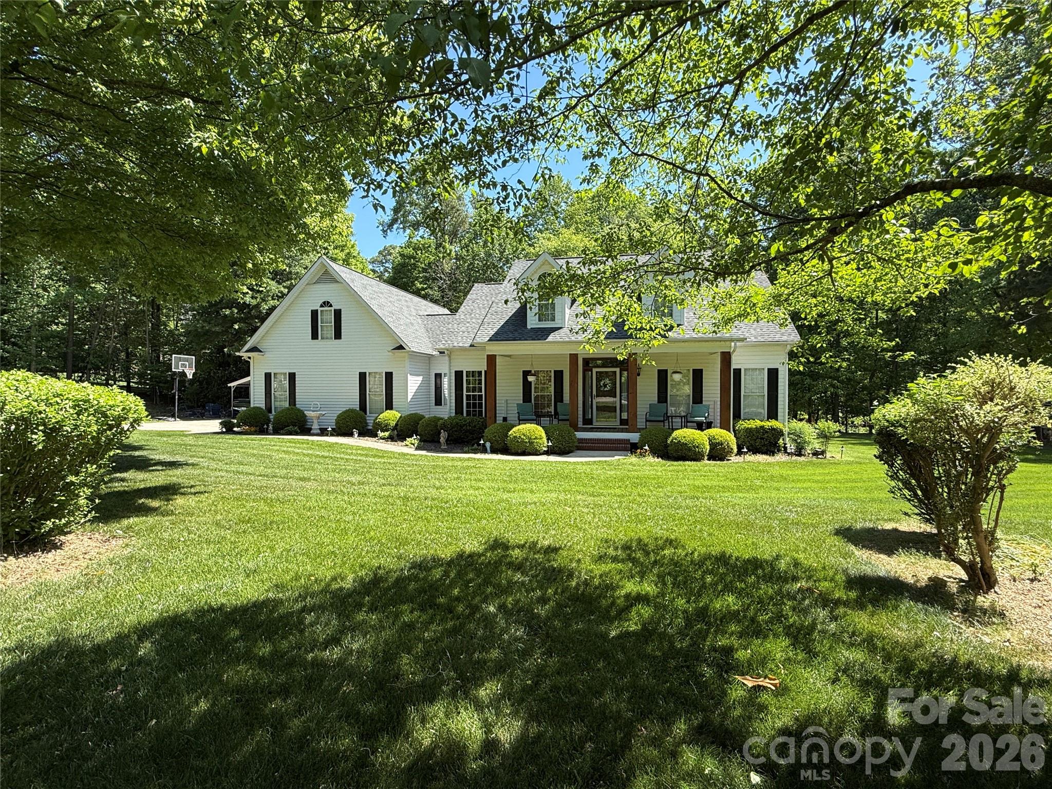 2230 Wedgewood Drive