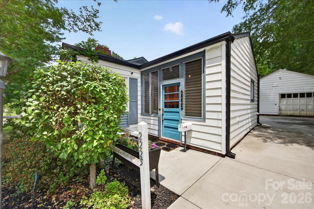 2225 Ashley Road