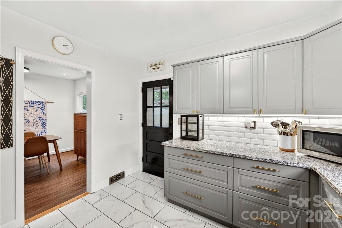 2225 Ashley Road
