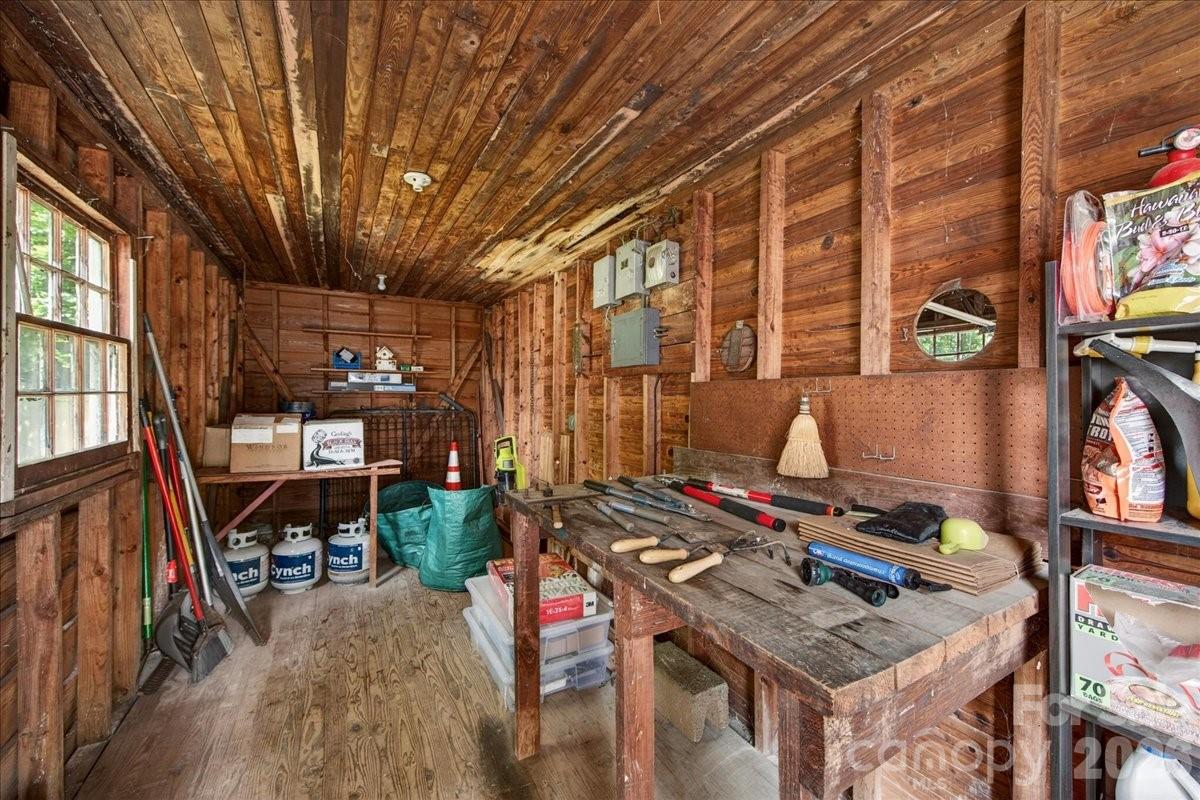 2225 Ashley Road