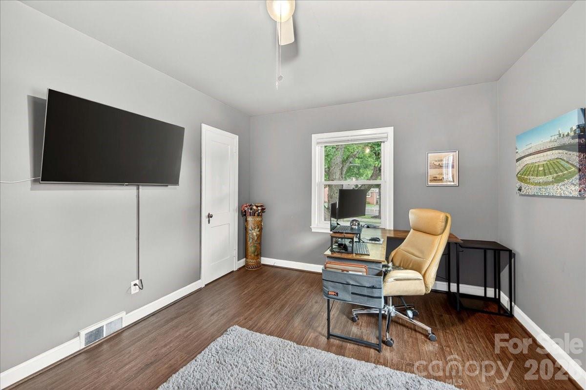 2225 Ashley Road
