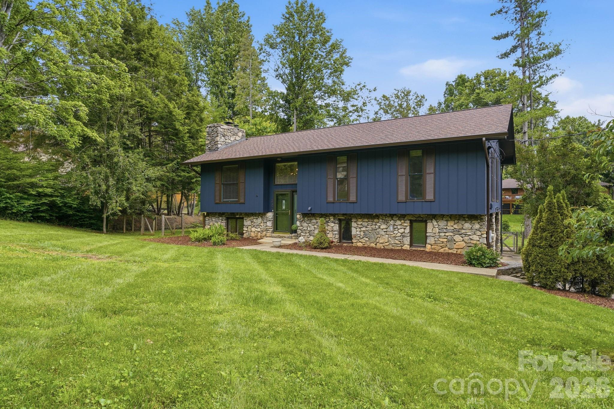 337 Woody Lane