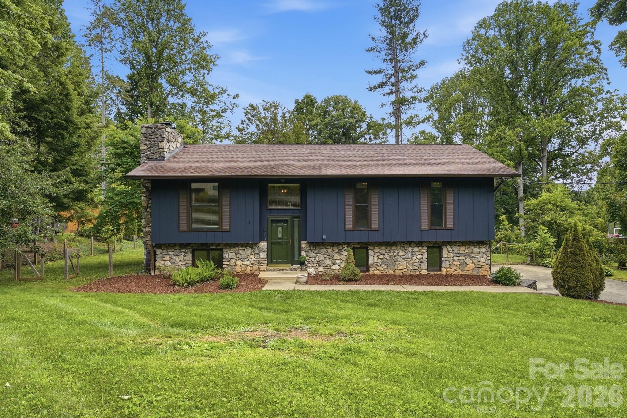 337 Woody Lane