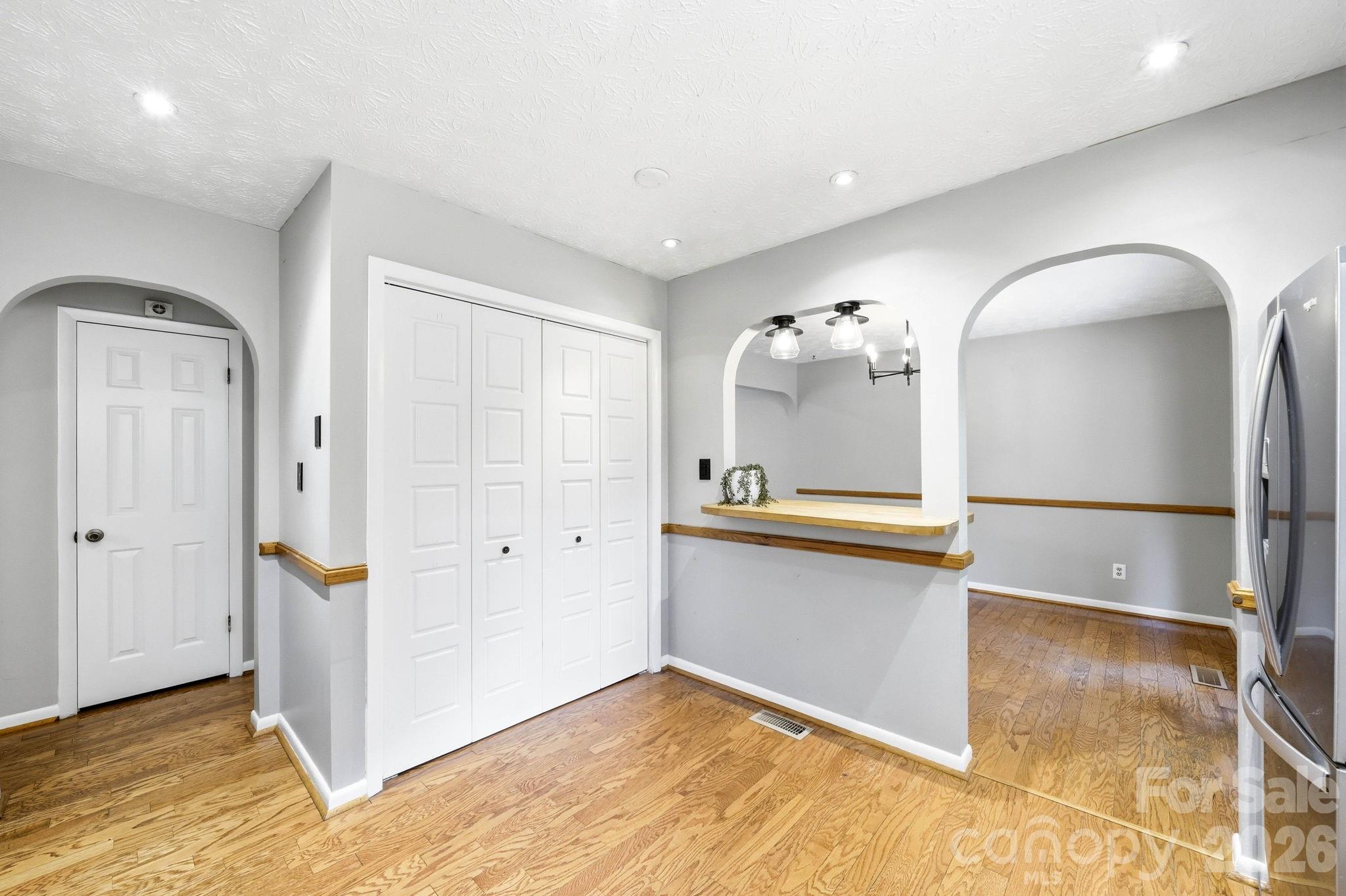 337 Woody Lane