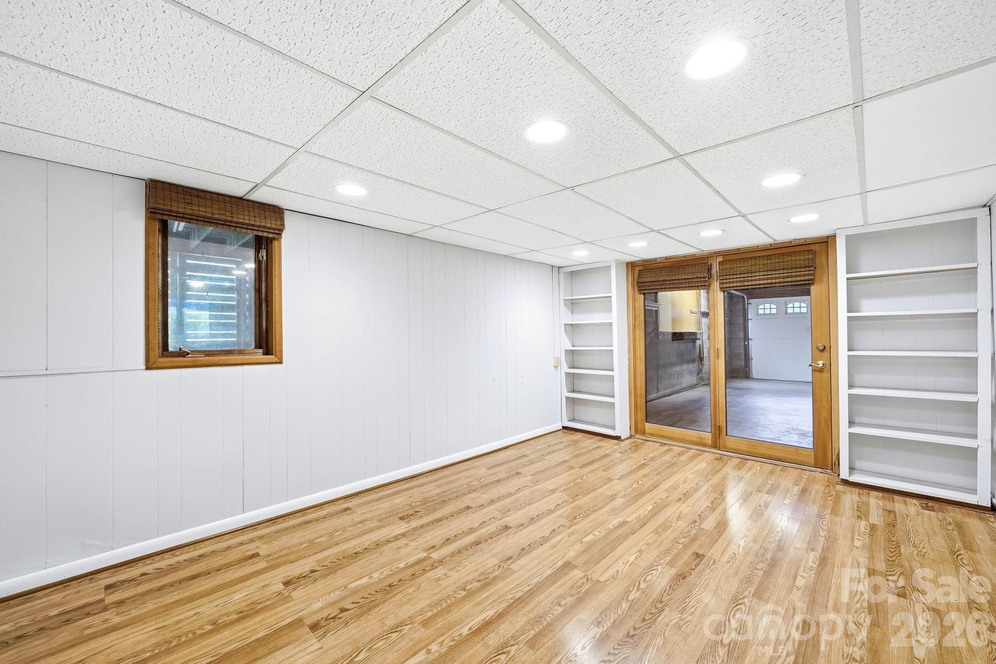 337 Woody Lane