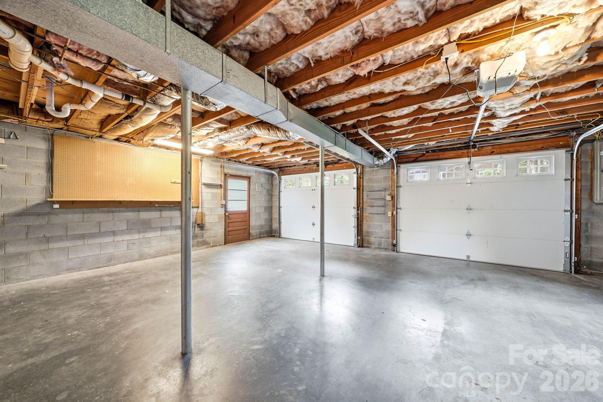 337 Woody Lane