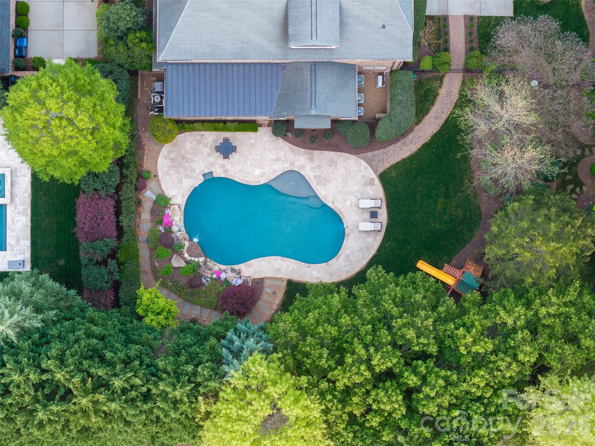 402 Montrose Drive