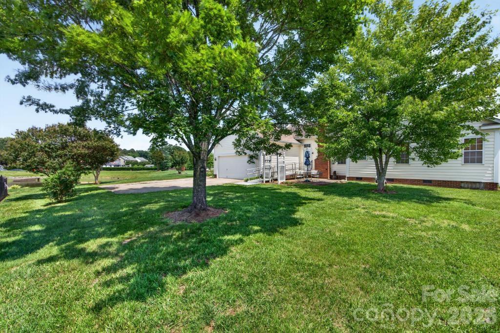 7716 Conifer Circle