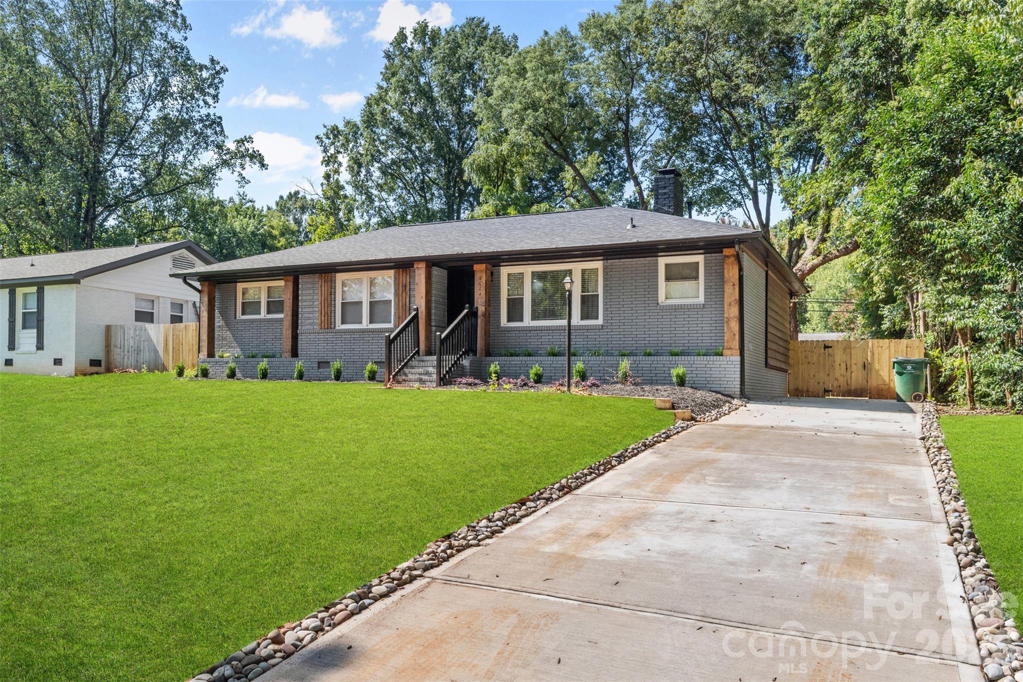2014 Sandhurst Drive