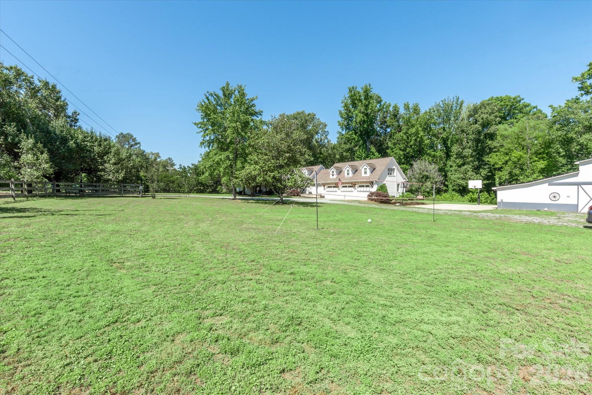 8522 Tirzah Church Road