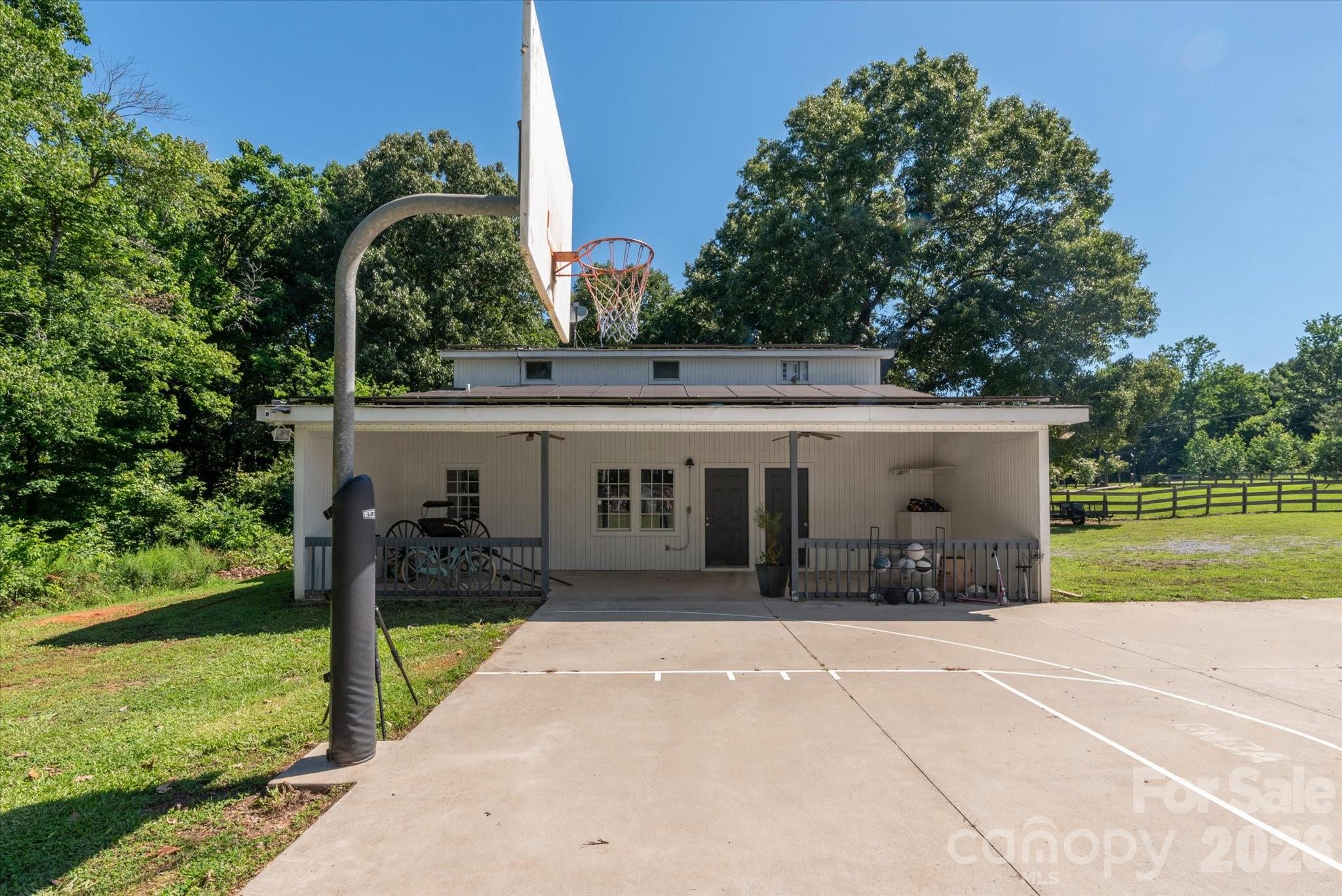 8522 Tirzah Church Road