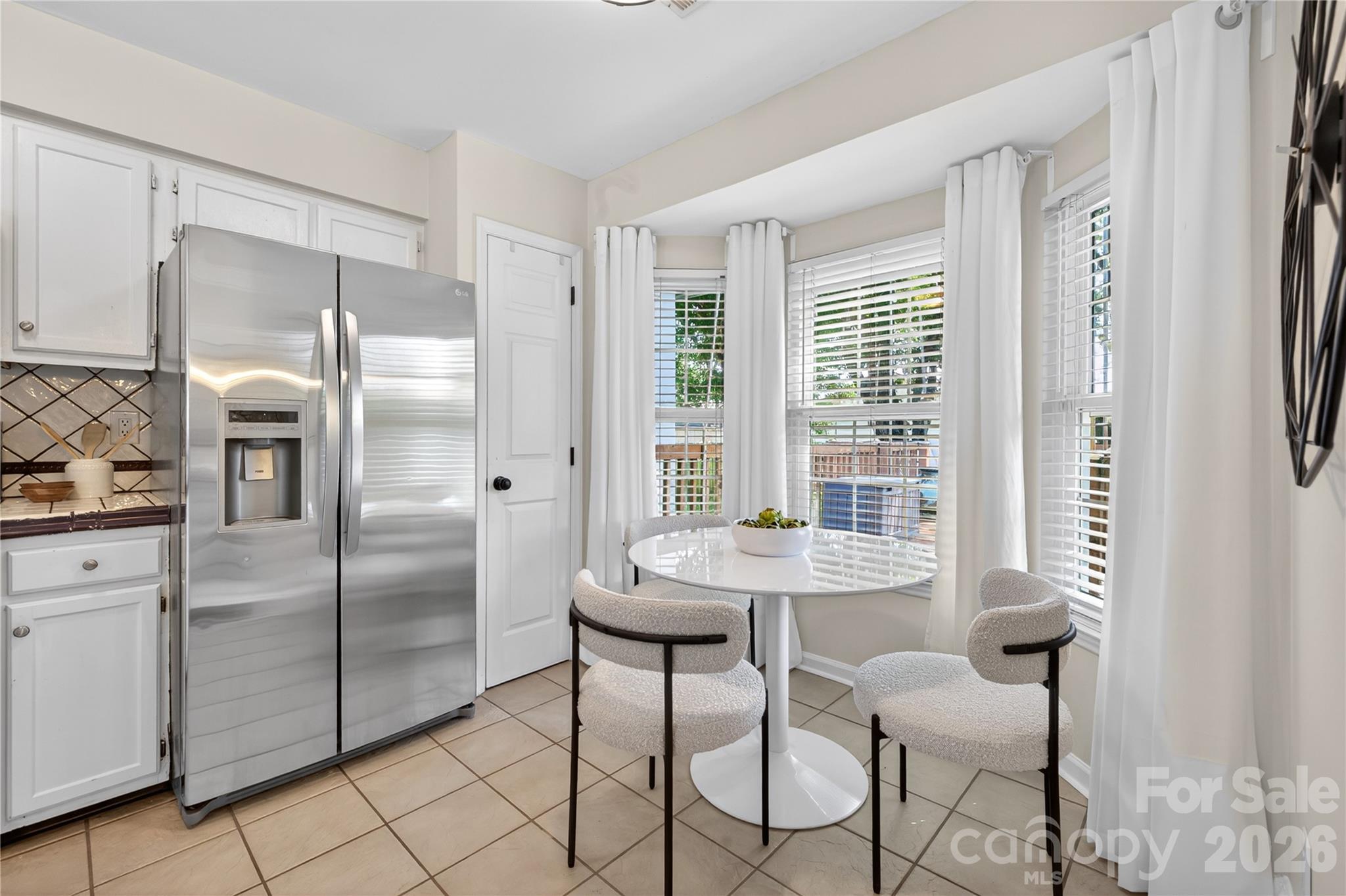 907 Gretna Green Drive