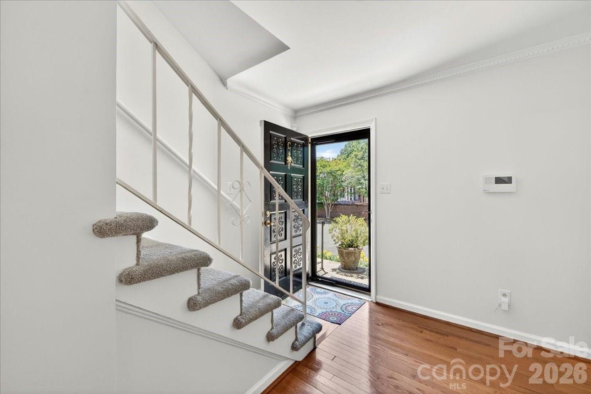 2229 Rexford Road Unit: C