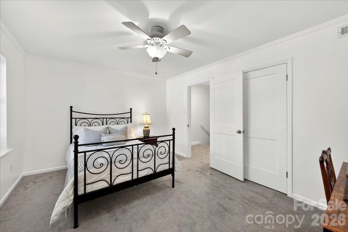 2229 Rexford Road Unit: C