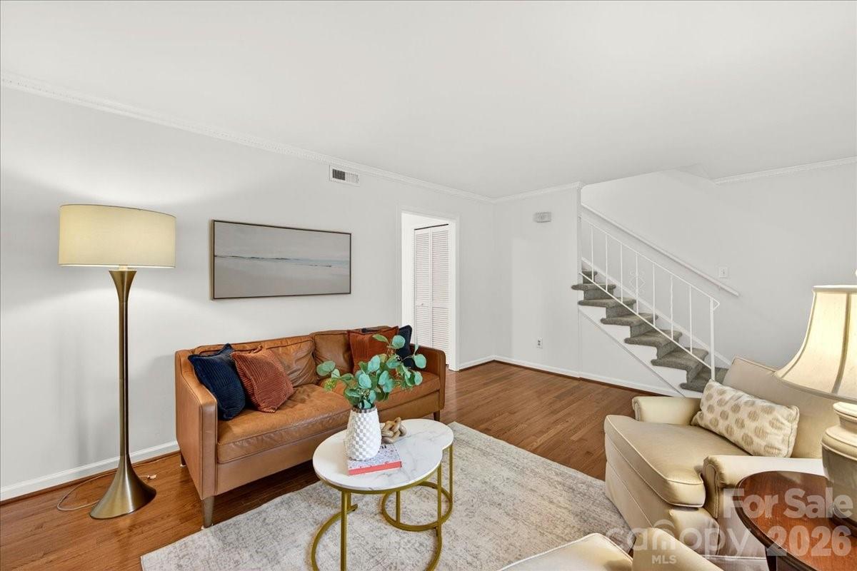 2229 Rexford Road Unit: C