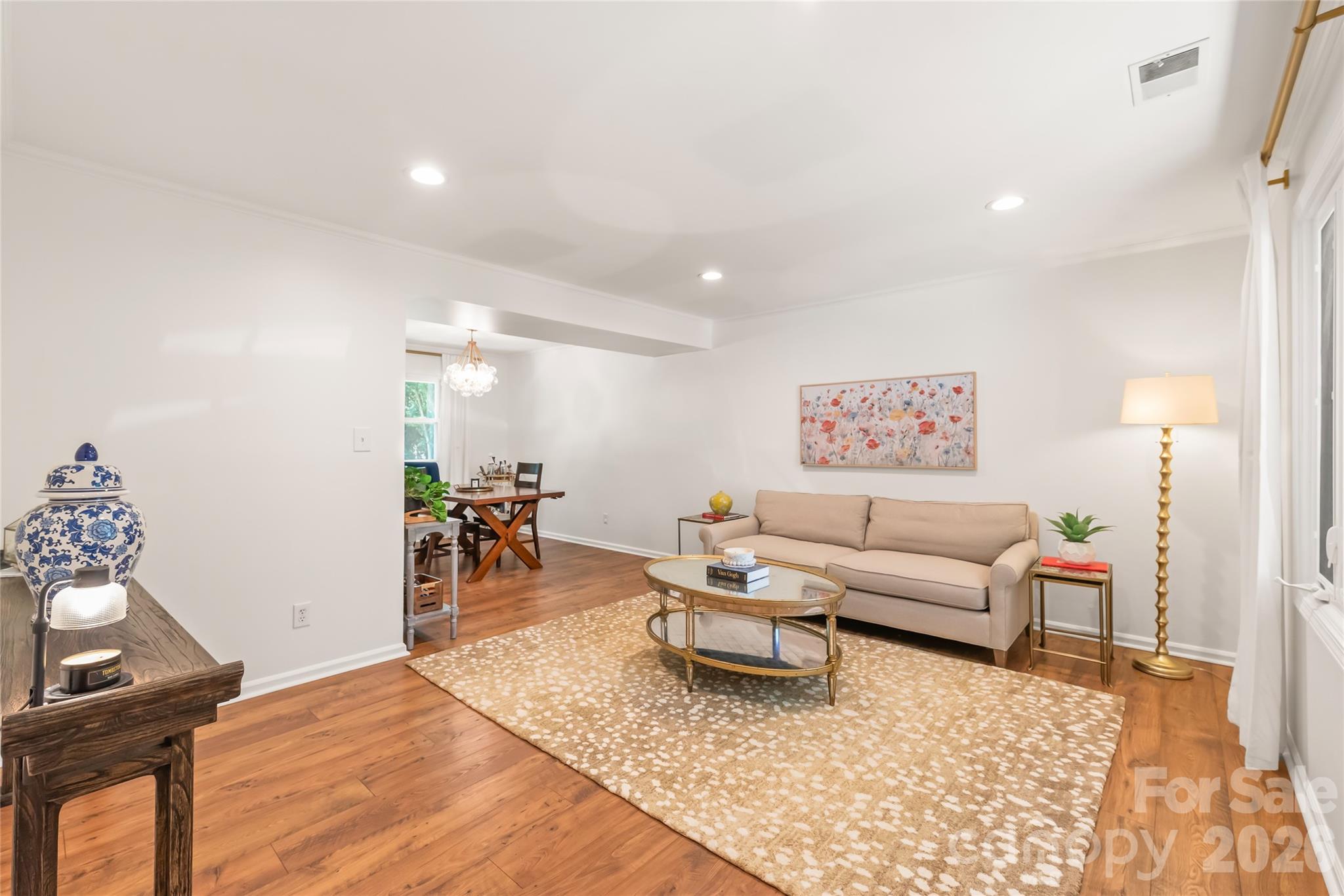 425 Regency Drive