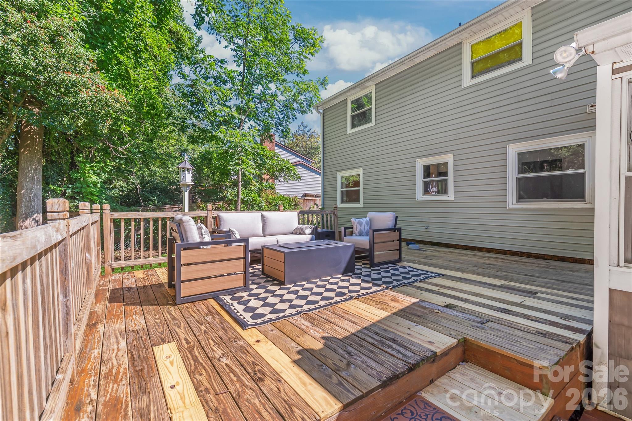 425 Regency Drive