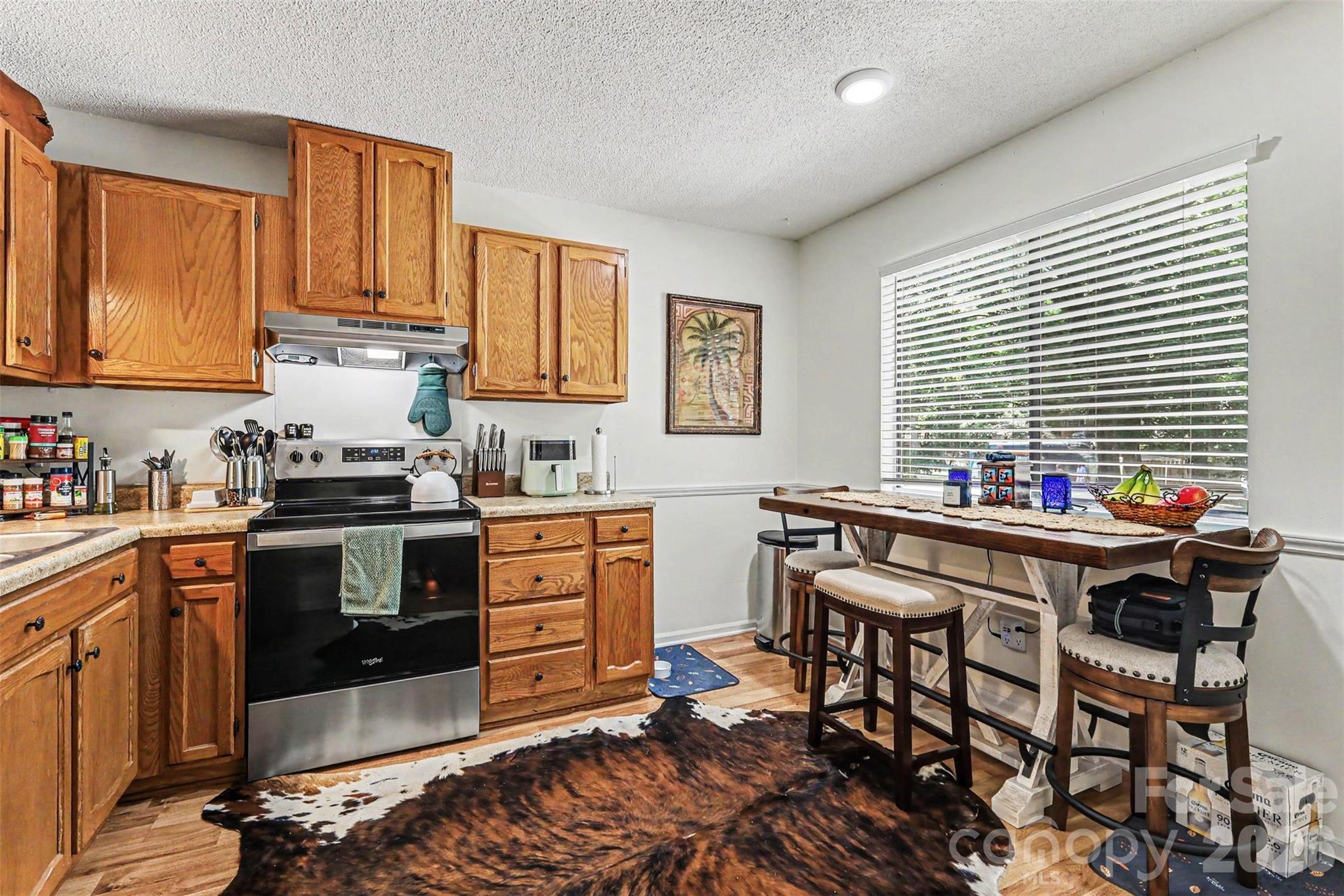 1643 Cedarview Court