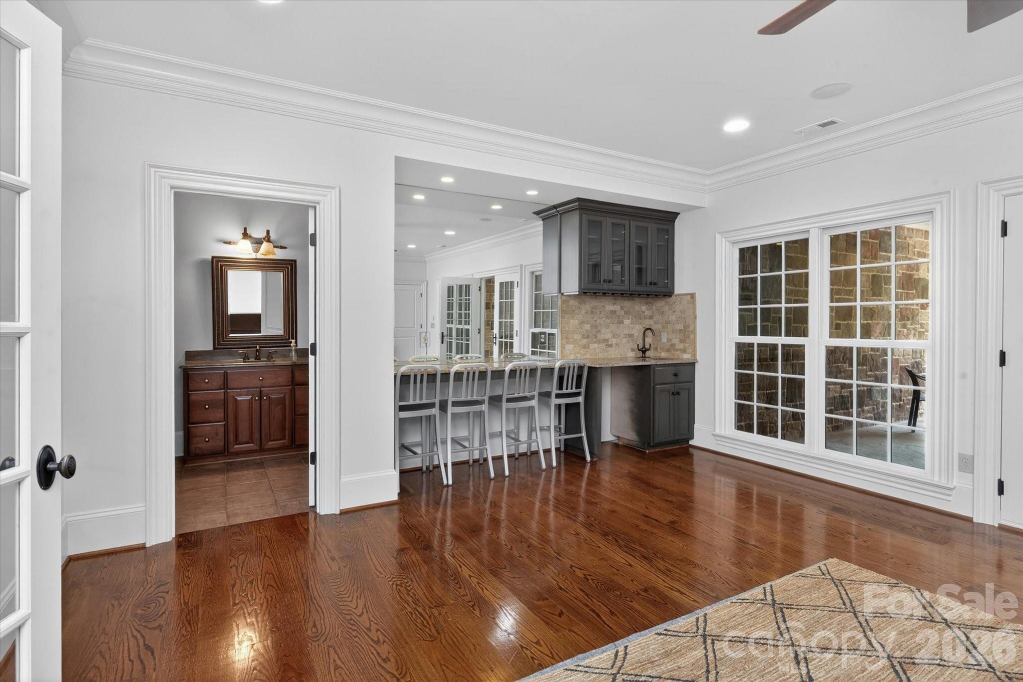 731 Mendenhall Court