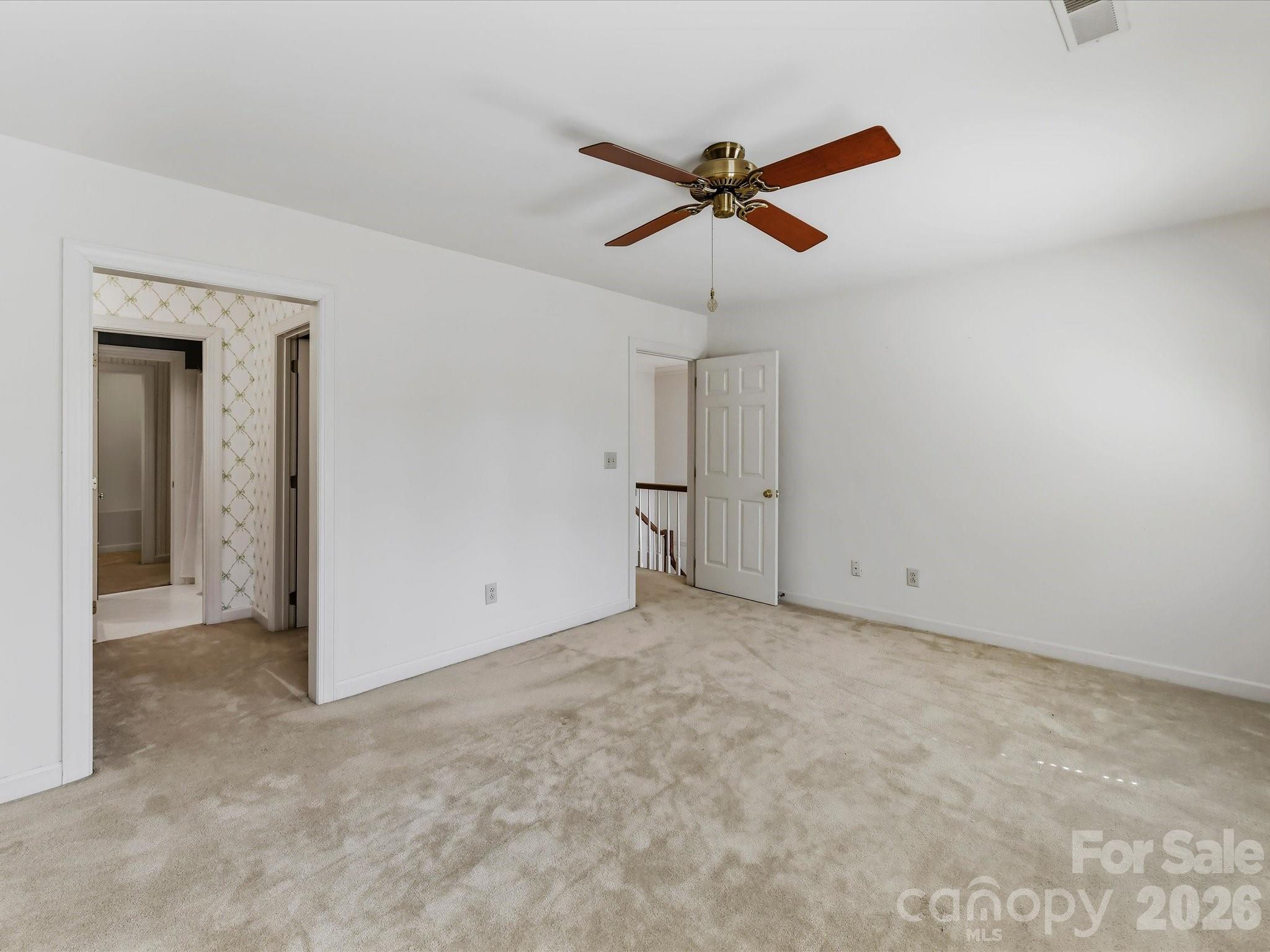 2831 Sharon View Road