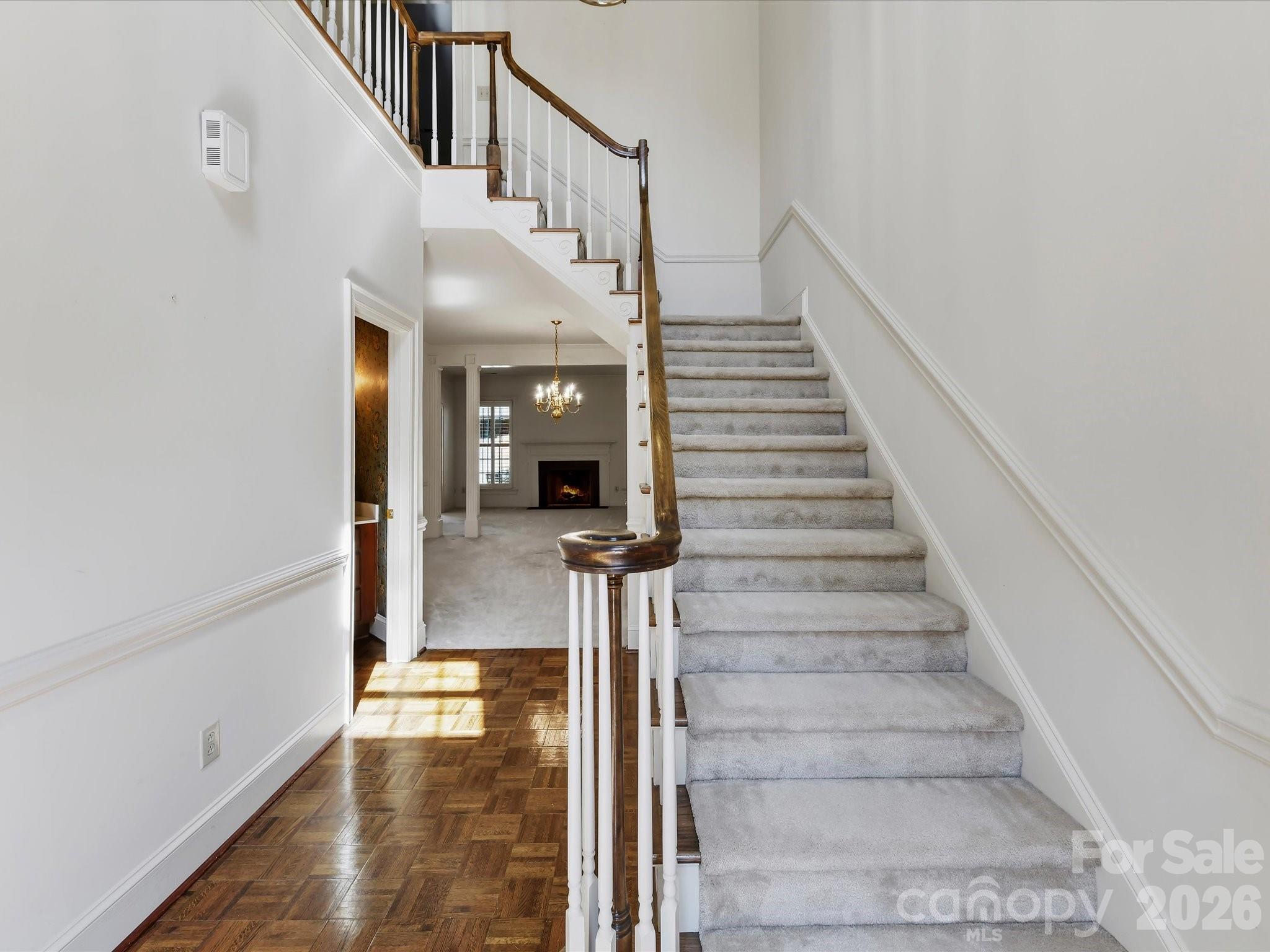 2831 Sharon View Road
