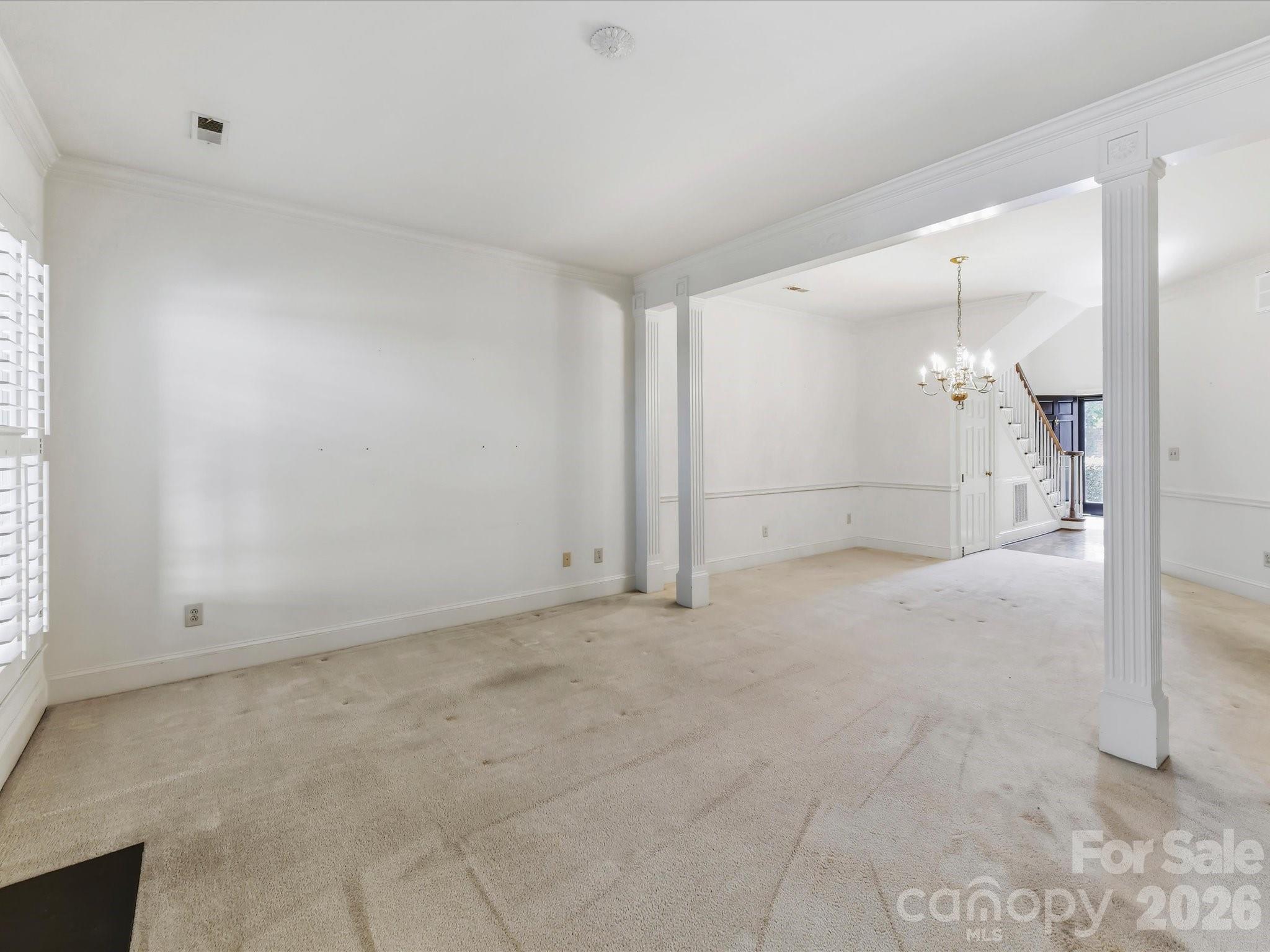 2831 Sharon View Road