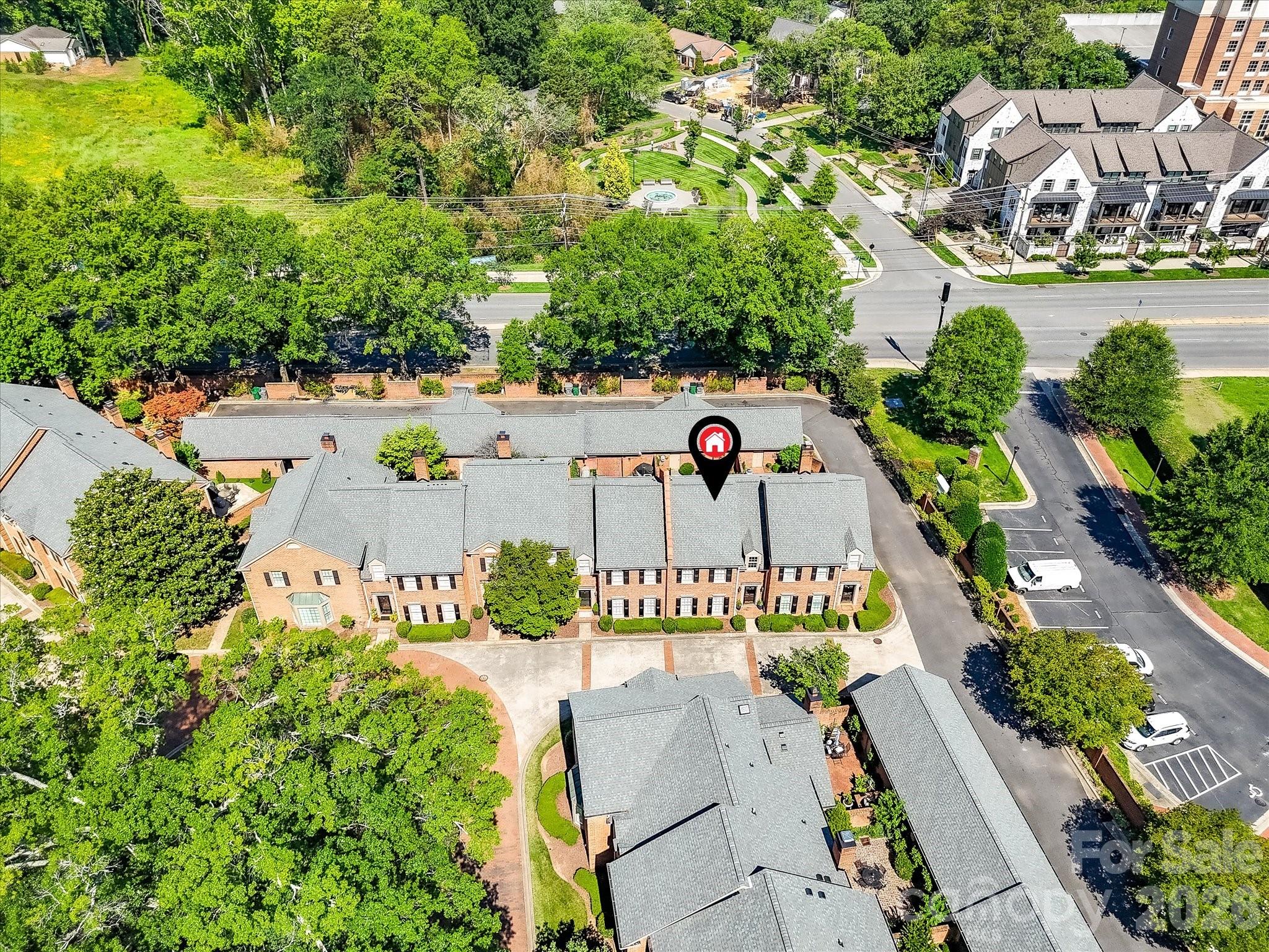 2831 Sharon View Road