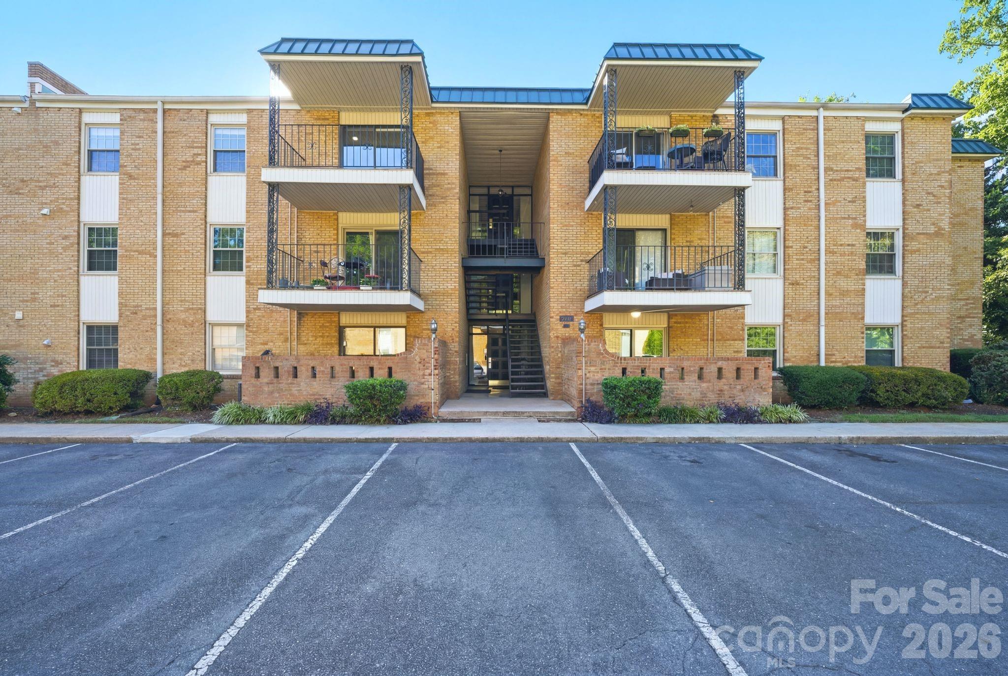 4739 Hedgemore Drive