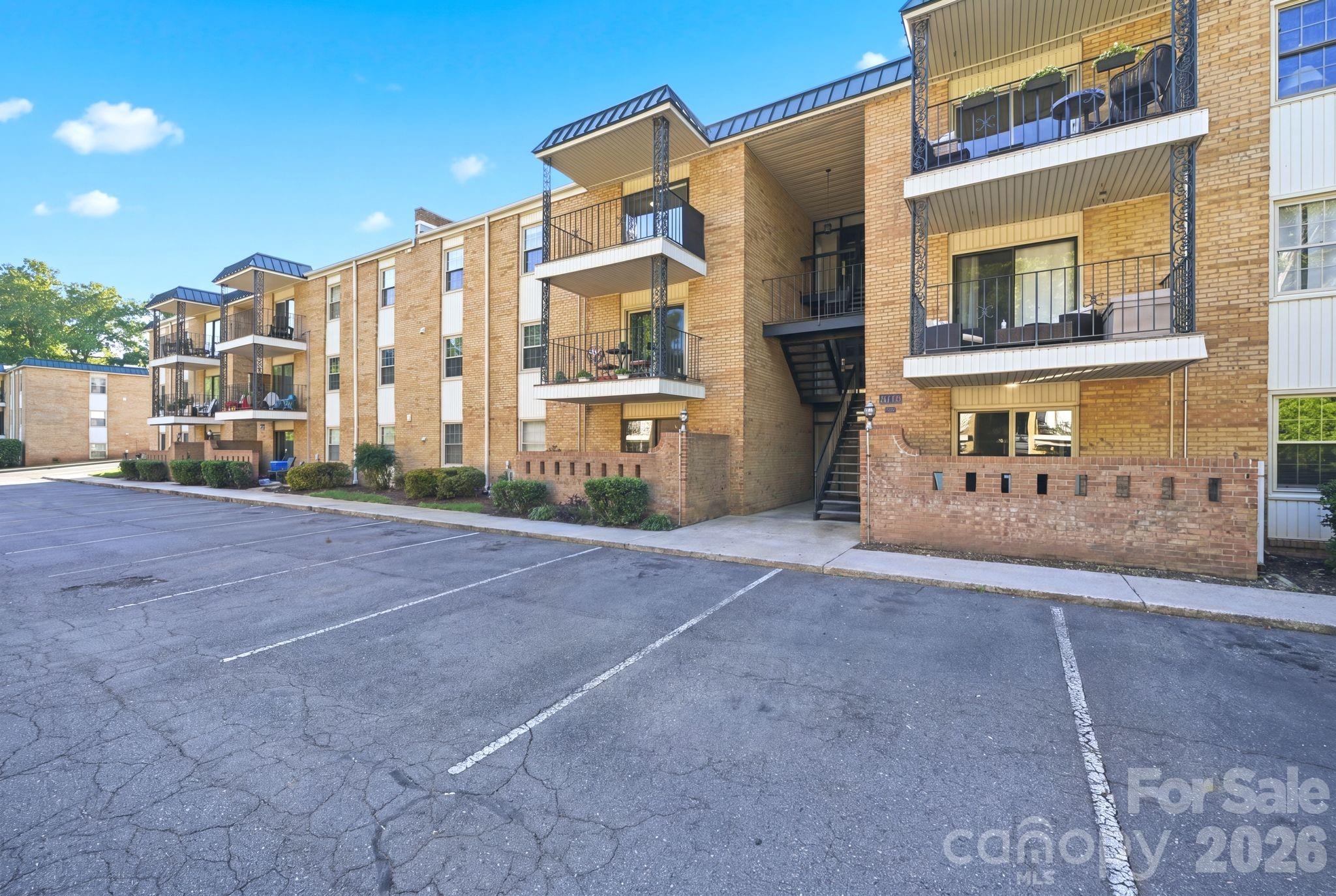 4739 Hedgemore Drive