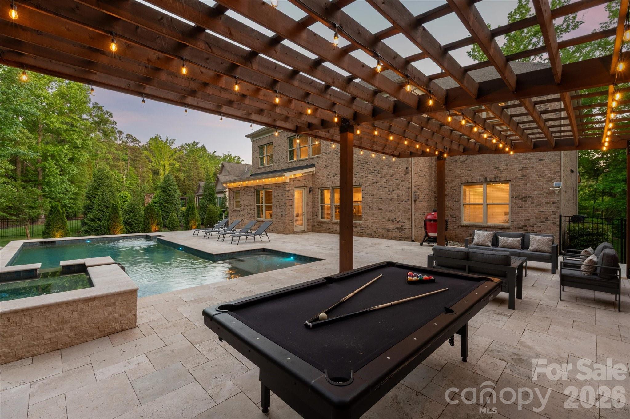 700 Giacomo Drive