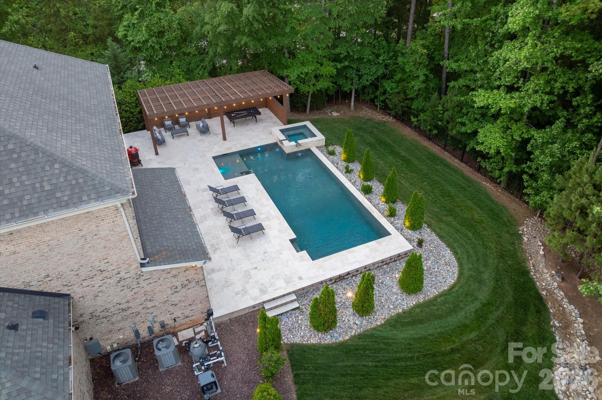 700 Giacomo Drive