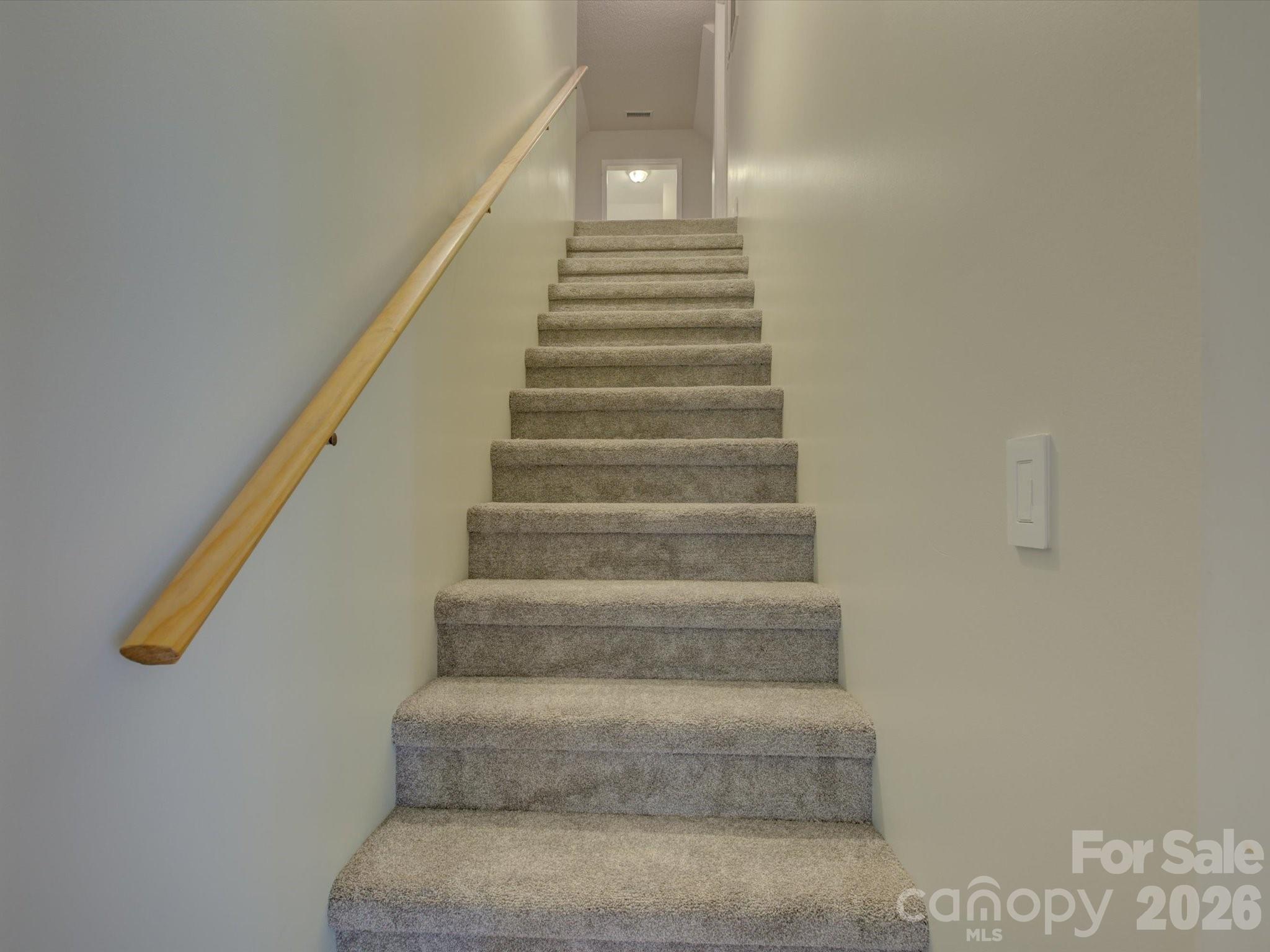1527 Lavington Court