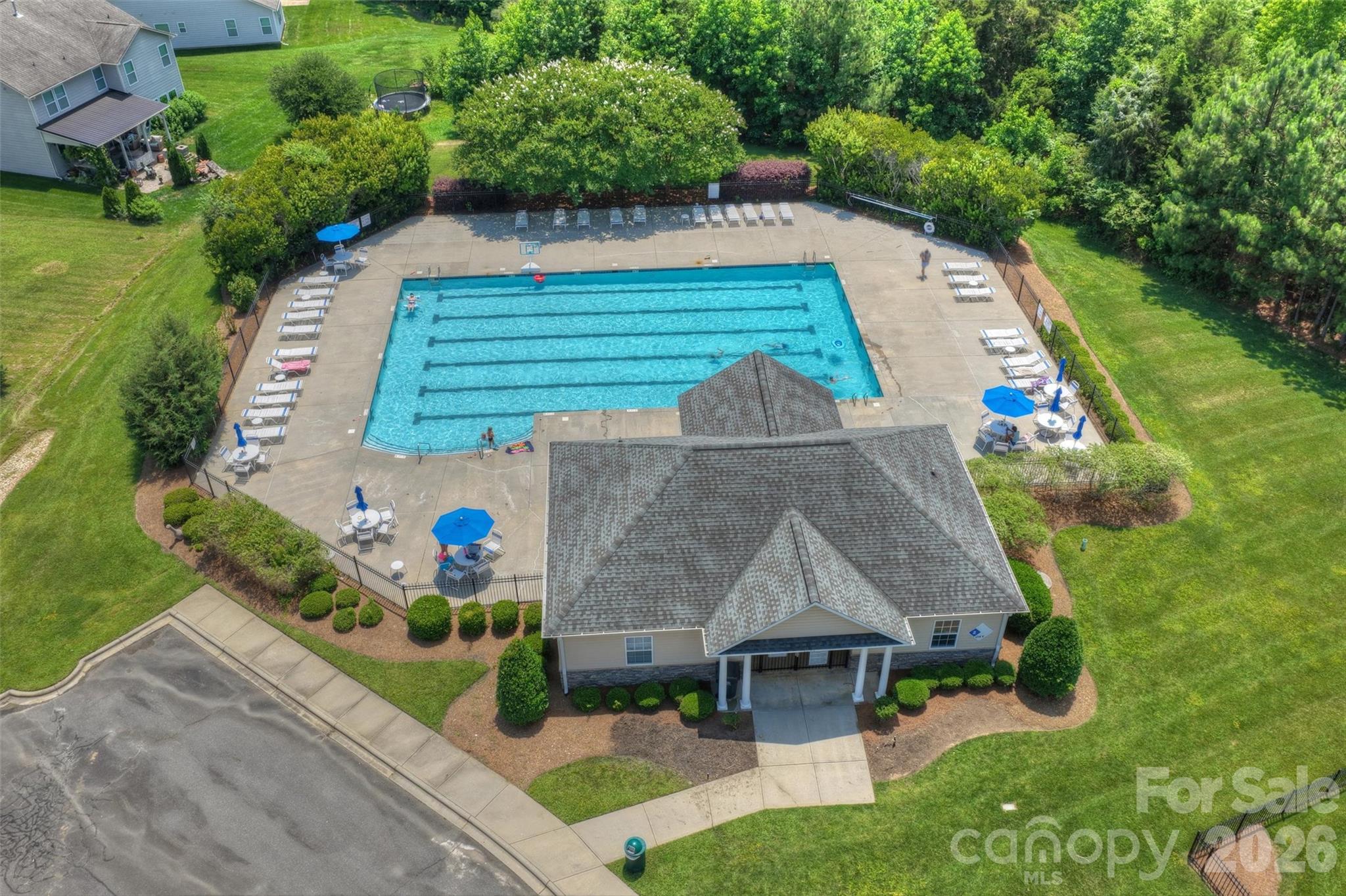 1113 Bassett Way