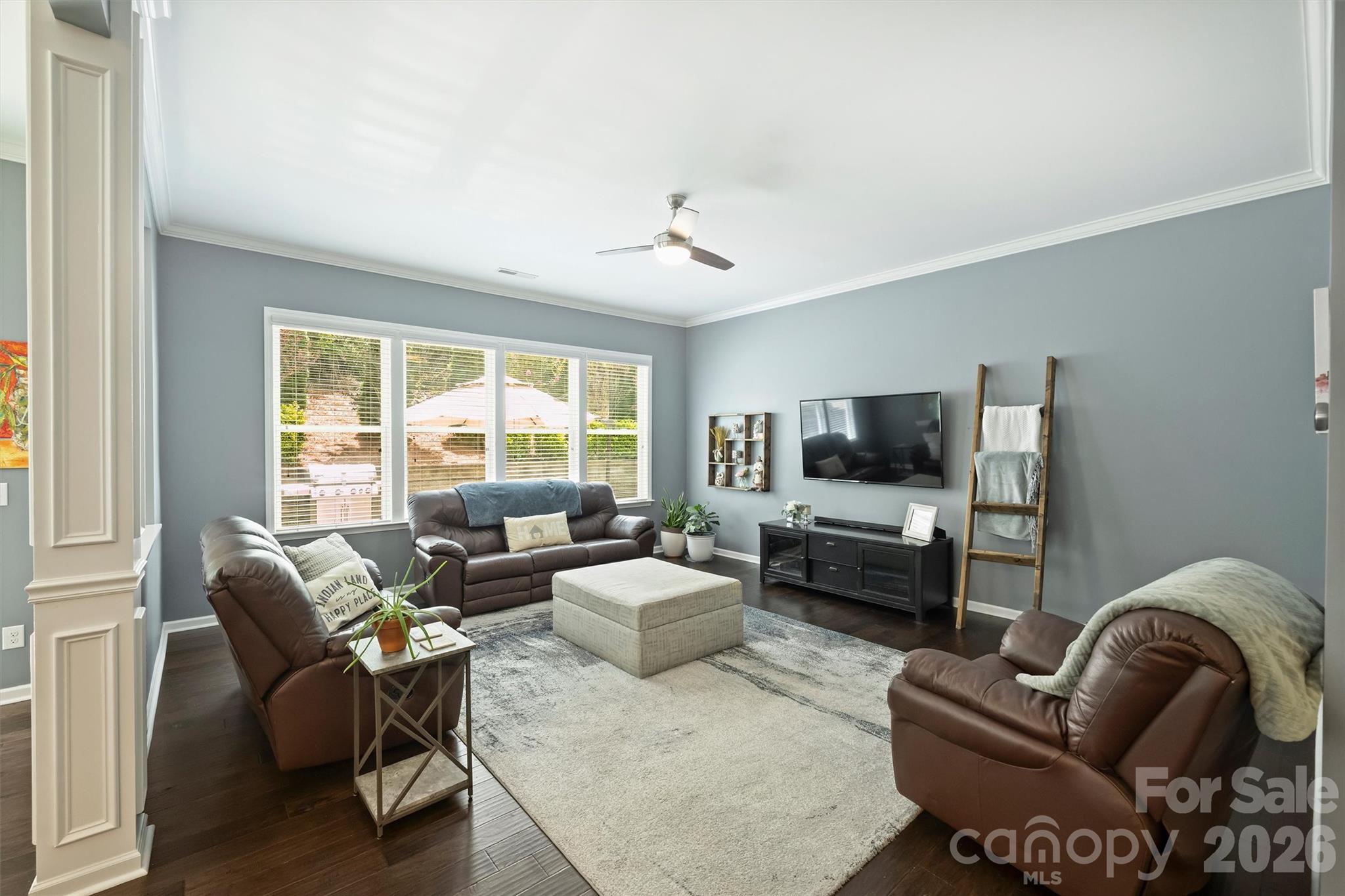 1113 Bassett Way