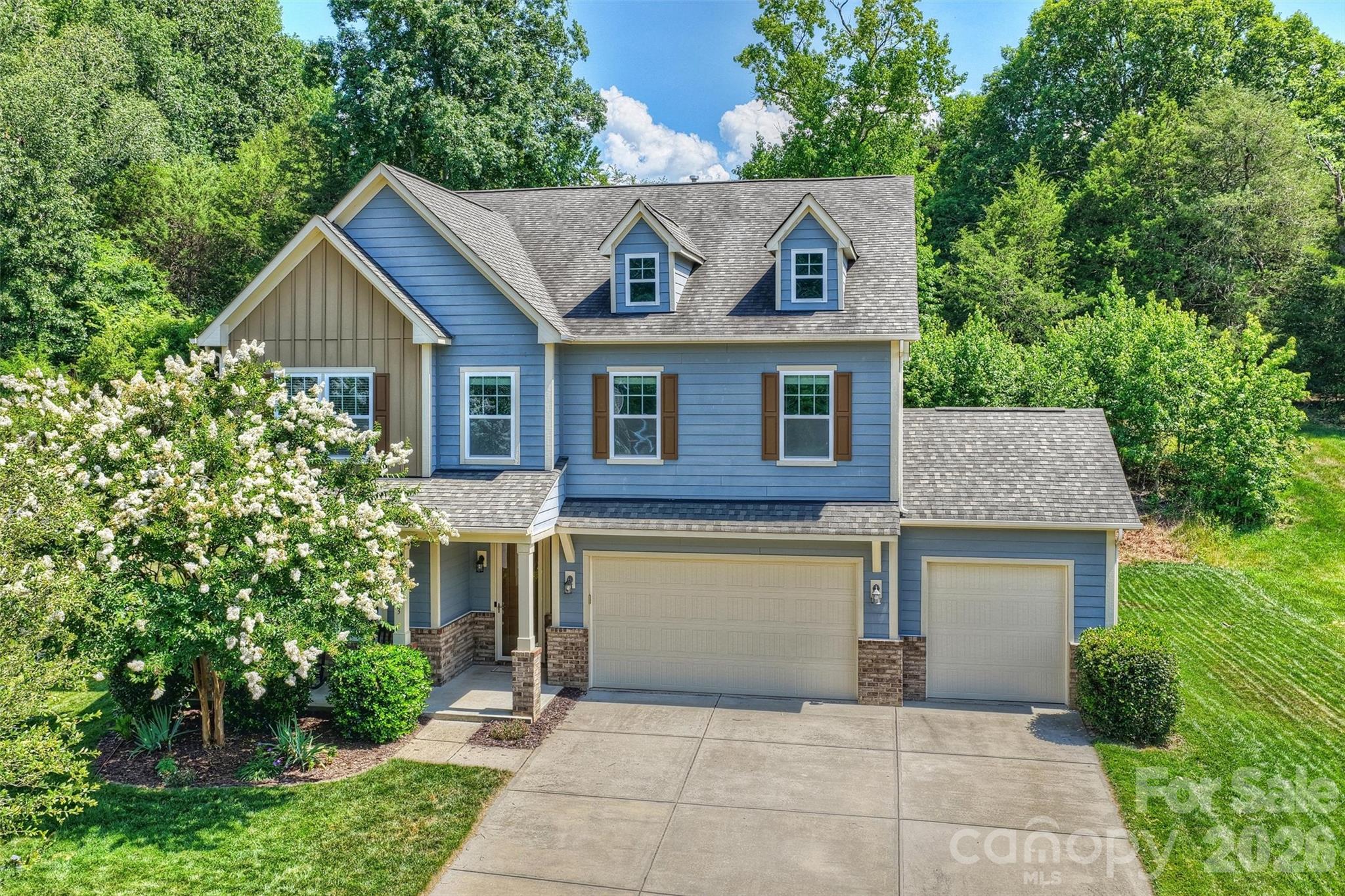 1113 Bassett Way