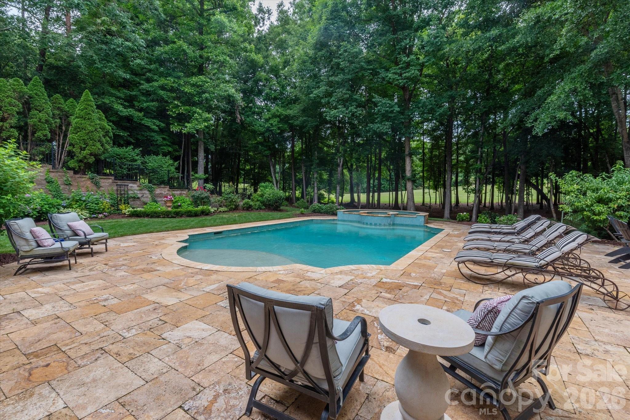 417 Latimer Lane
