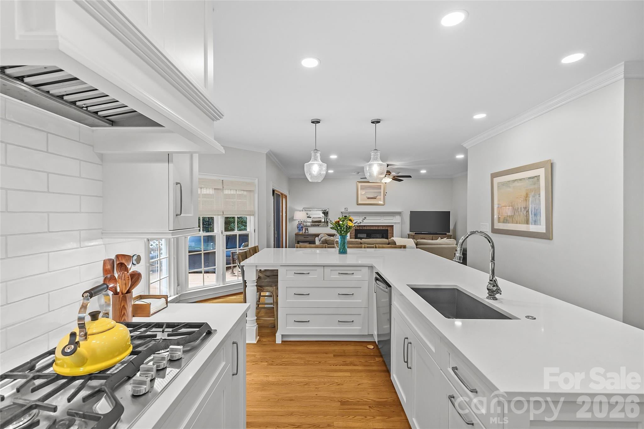 3616 Deruyter Circle