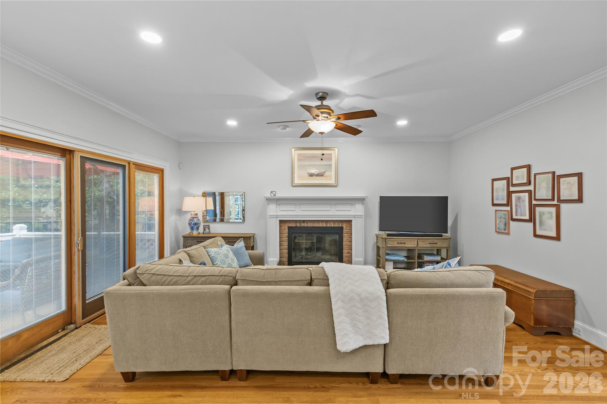 3616 Deruyter Circle