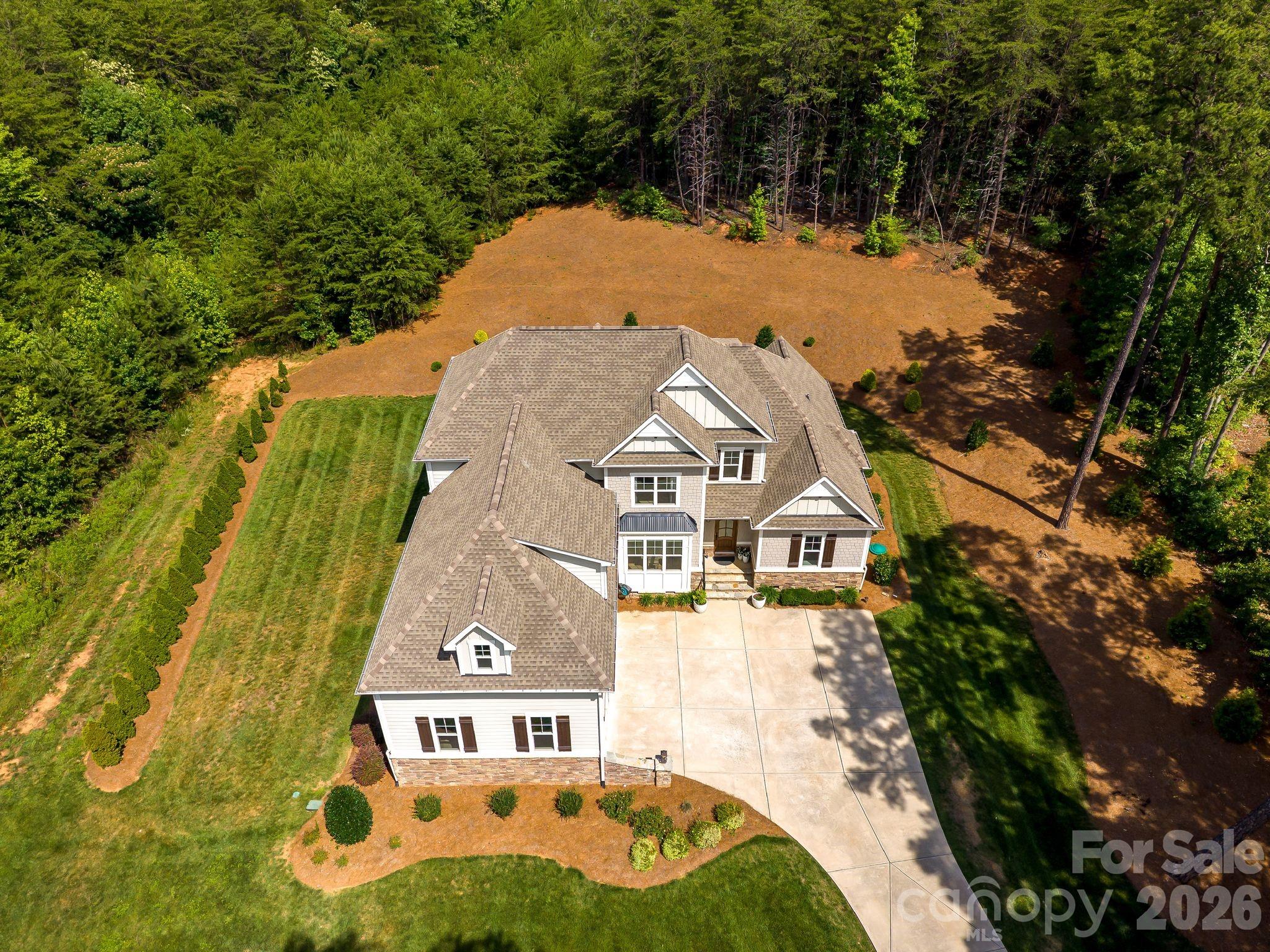 3207 James Plantation Drive